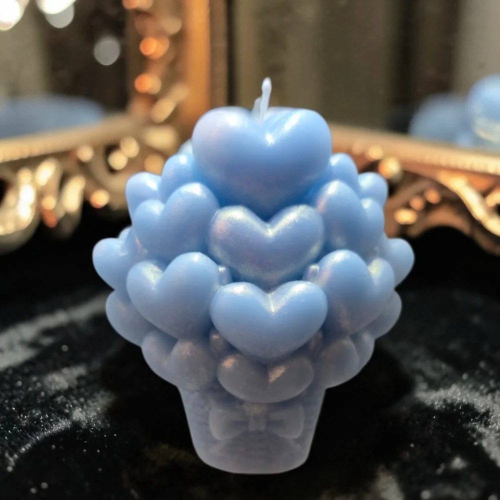 Blue Heart Cluster Candle – Scented Velvet Collection – 100% Beeswax